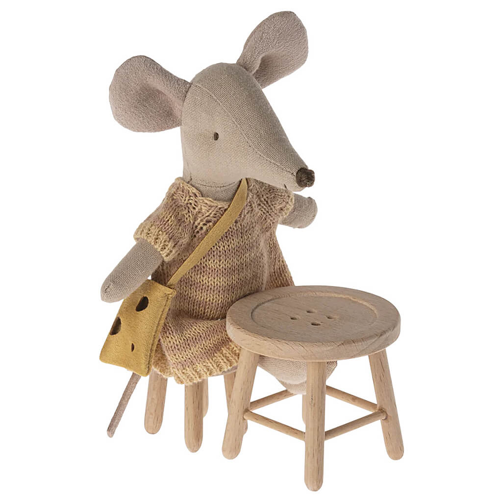 TABLE AND STOOL SET MOUSE