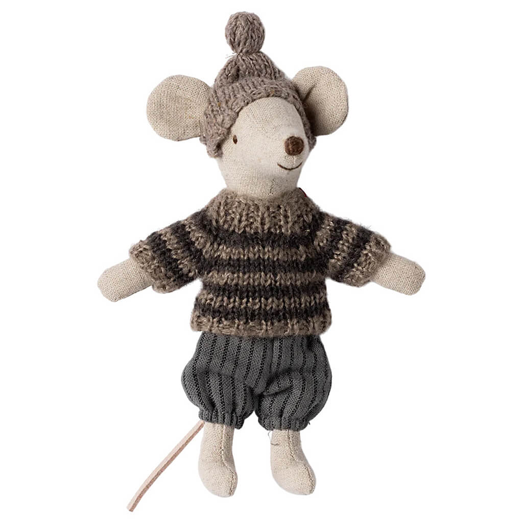 Winter Mouse With Ski Set Big Sister Grey