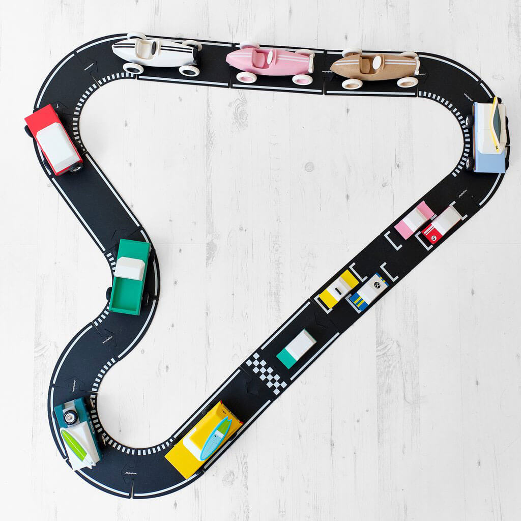 Grand Prix Road Set 24 Pieces