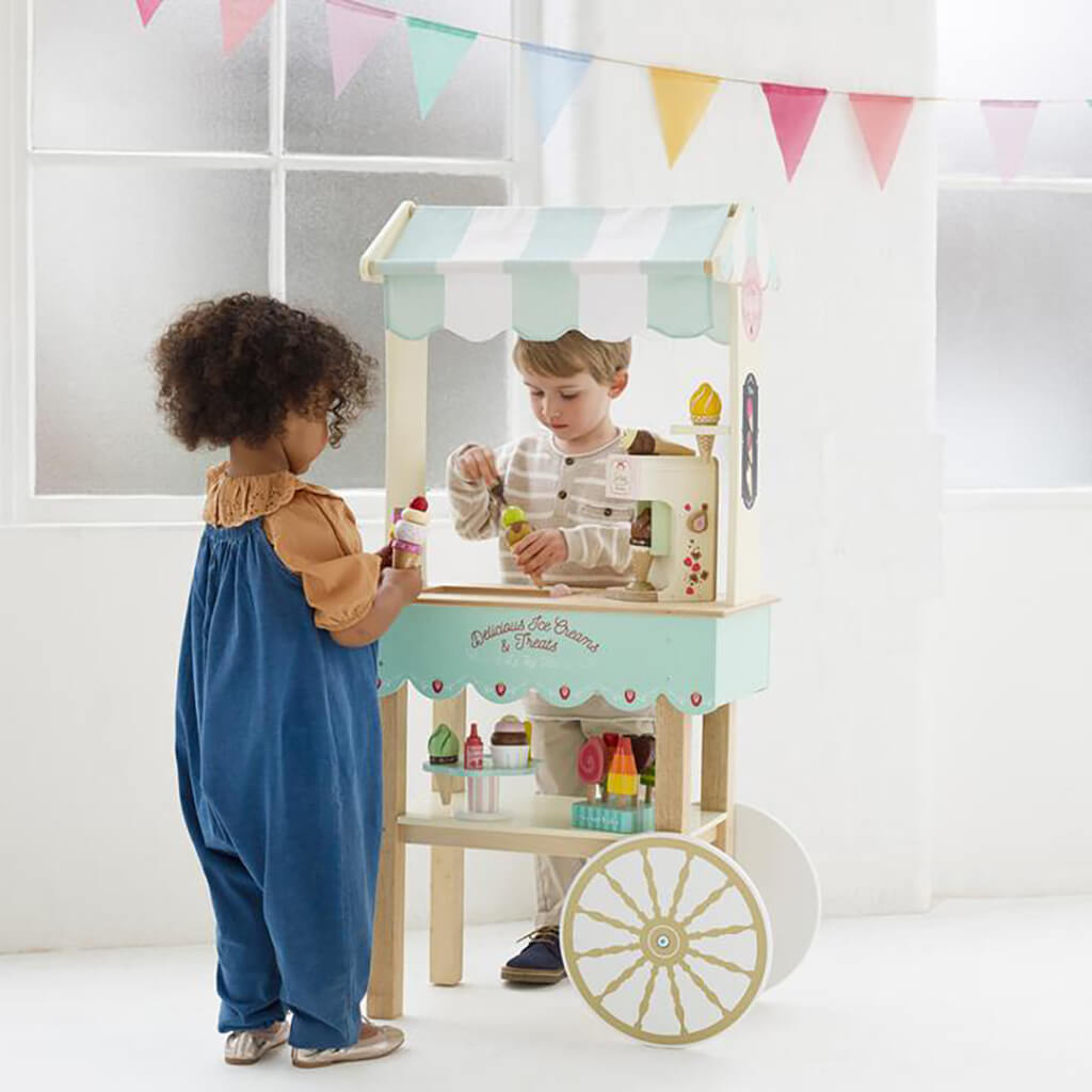 Wooden Ice Cream Machine