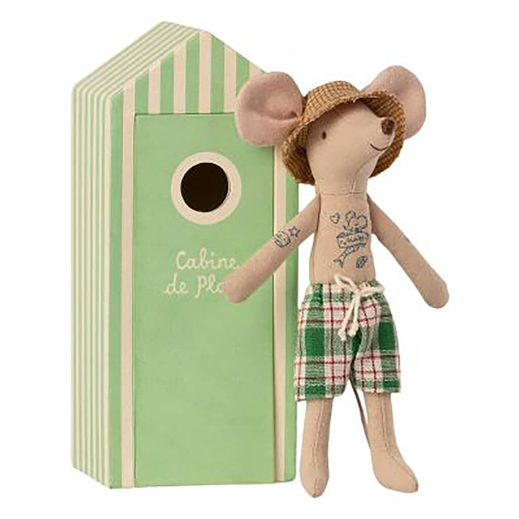 Maileg Dad Beach Mouse Doll in Cabin de Plage