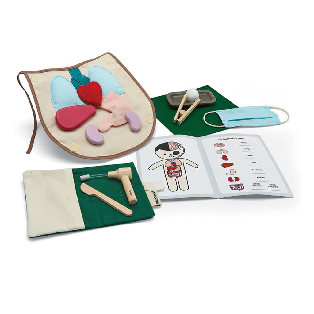 PlanToys Surgeon Set